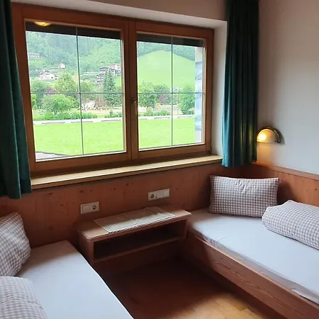 Haus Gruber Apartment